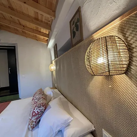 Casas Lieva Castano Apartment Fuenteheridos